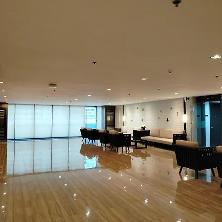 The Pent Suites - Air Residences