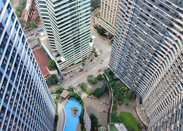 The Pent - Air Residences Aparthotel *