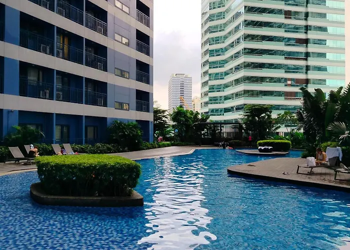 Aparthotel The Pent - Air Residences Manila